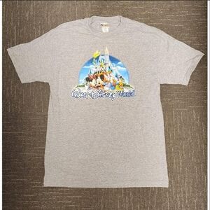 Vintage Walt Disney World Magic Kingdom Grey T-Shirt Men's Size Large